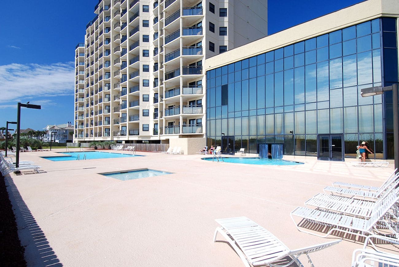 Resorts https://30aescapes.icnd-cdn.com/images/resorts/32EF16A4-155D-0010-07C4D629E3A295ECPrint_Area-Ocean Pointe Pool Area.JPG